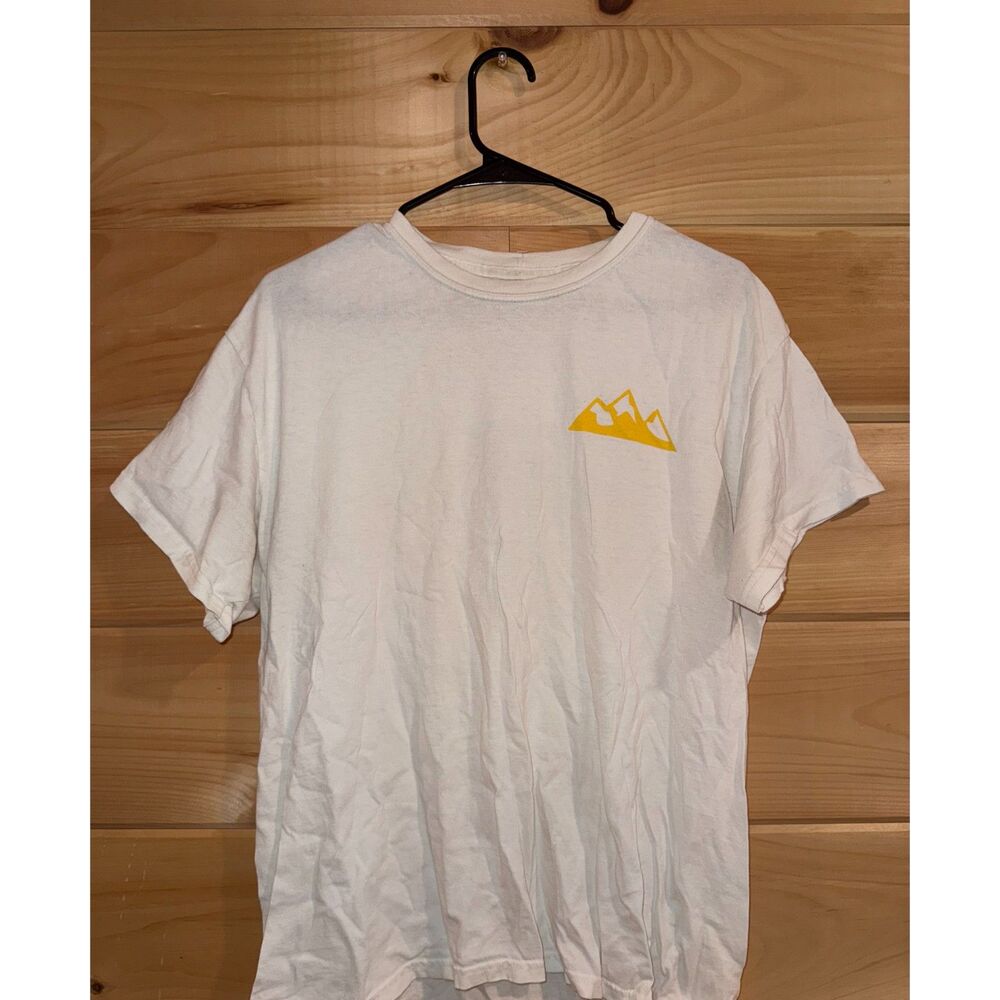Men's "Ski Rentals" Graphic Tee/T-Shirt